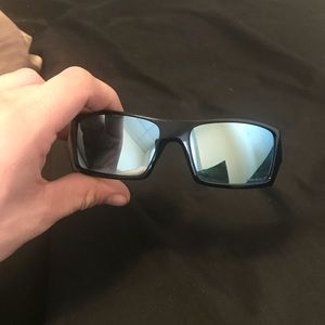 Oakley “gascan” metallic blue sunglasses